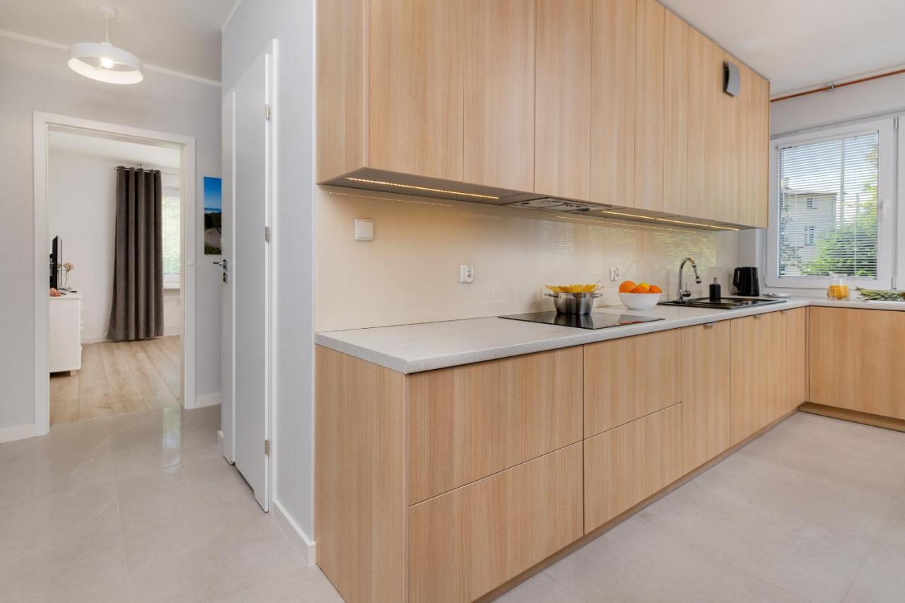 Gdanska Two-Bedroom Apartment Brzezno Beach By Noclegi Renters Ngoại thất bức ảnh