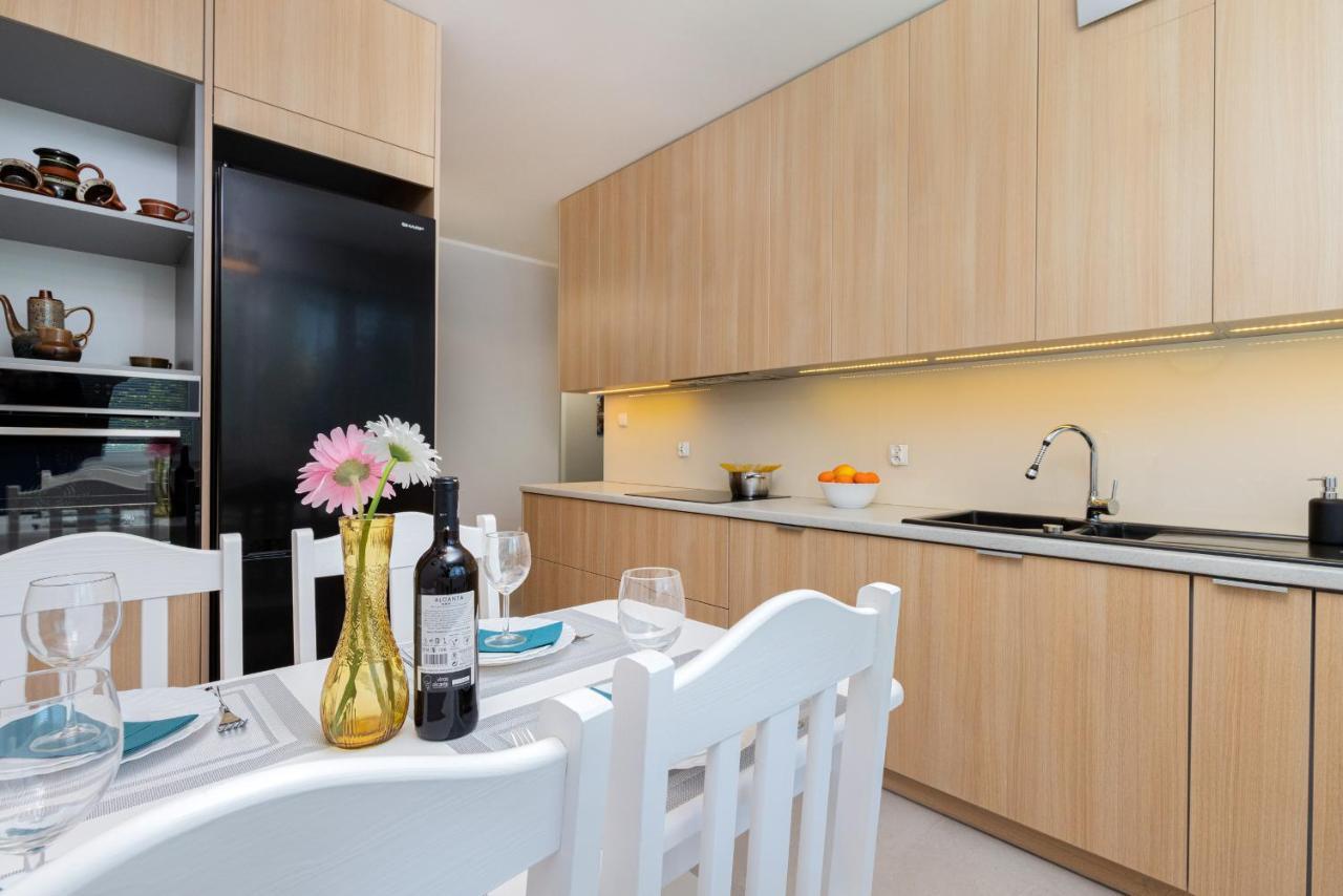 Gdanska Two-Bedroom Apartment Brzezno Beach By Noclegi Renters Ngoại thất bức ảnh